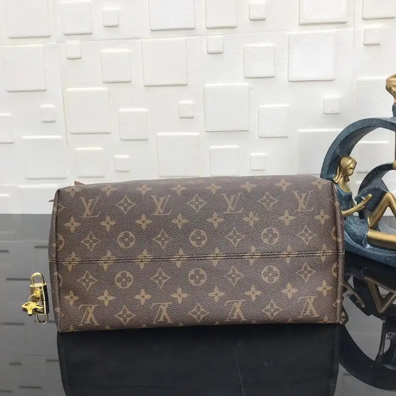 LV Bags 19B5790006