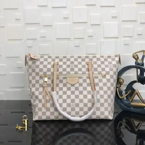 LV Bags 19B5790007