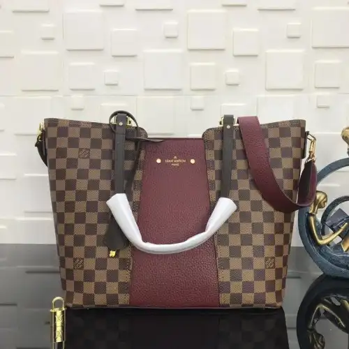 LV Bags 19B5790015