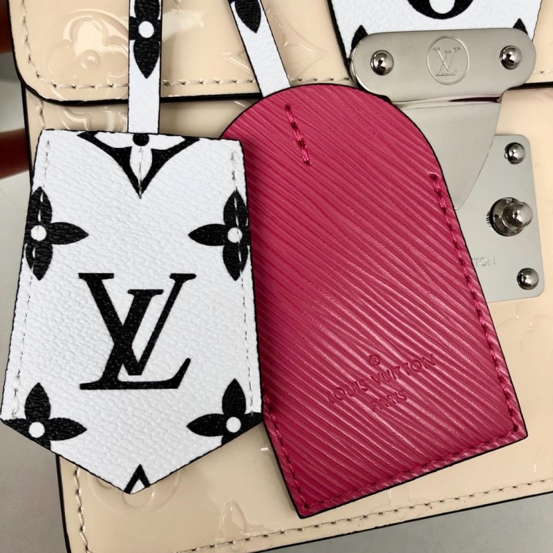 FASH LOUIS VUITTON Bags 19B5790017