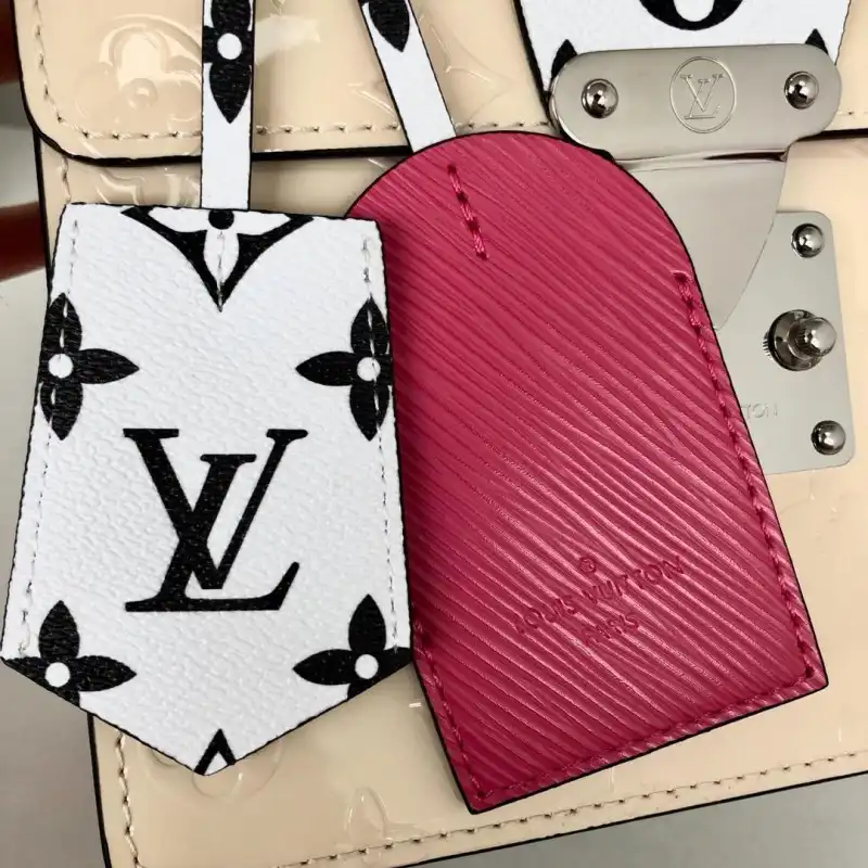 LV Bags 19B5790017