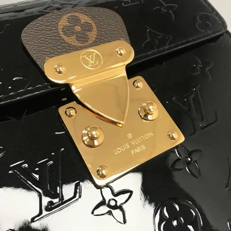 LV Bags 19B5790019