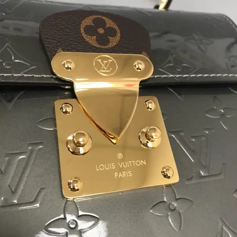 LV Bags 19B5790020