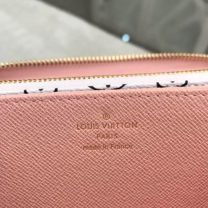 LV Bags 19B5790039