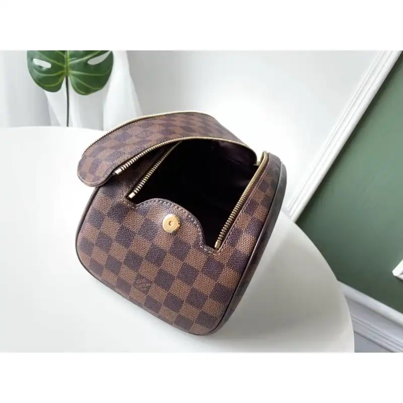 LV Bags 19B5790043