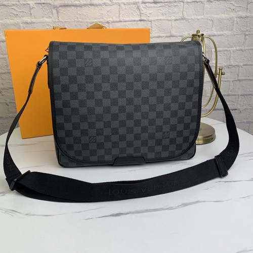 FASH LOUIS VUITTON Bags 19B5790049