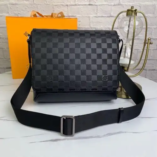 LV Bags 19B5790051