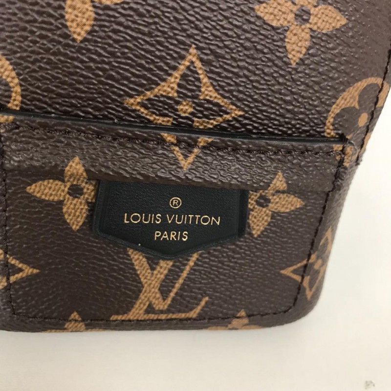 FASH LOUIS VUITTON Bags 19B5790055