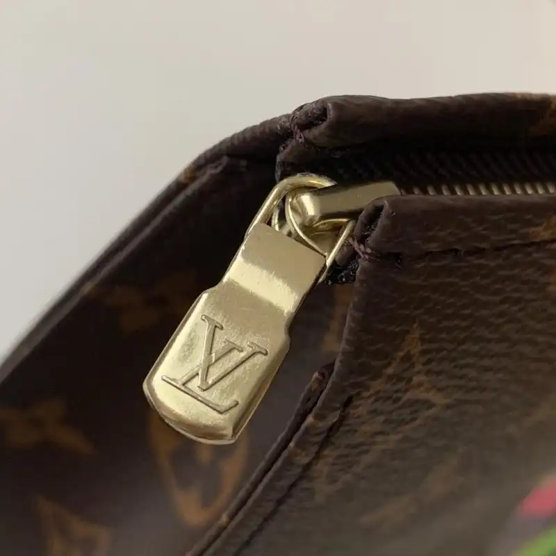 LV Bags 19B5790073