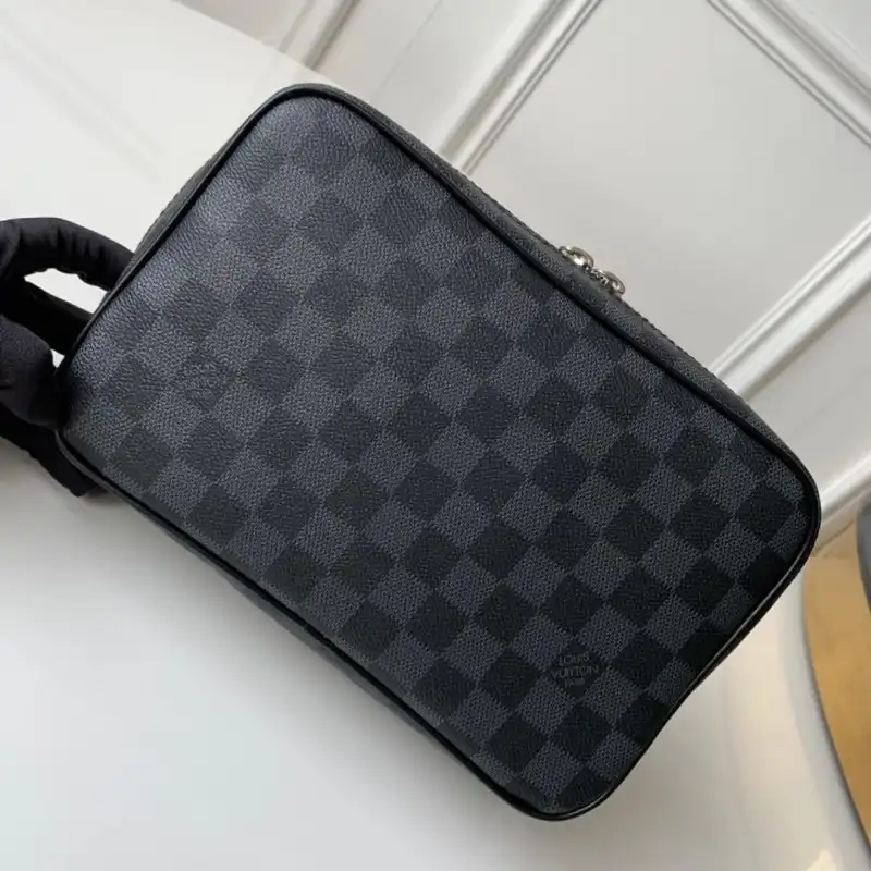 LV Bags 19B5790075