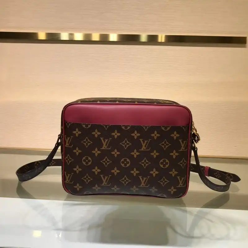 LV Bags 19B5790080