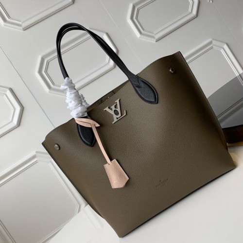 FASH LOUIS VUITTON Bags 19B5790083