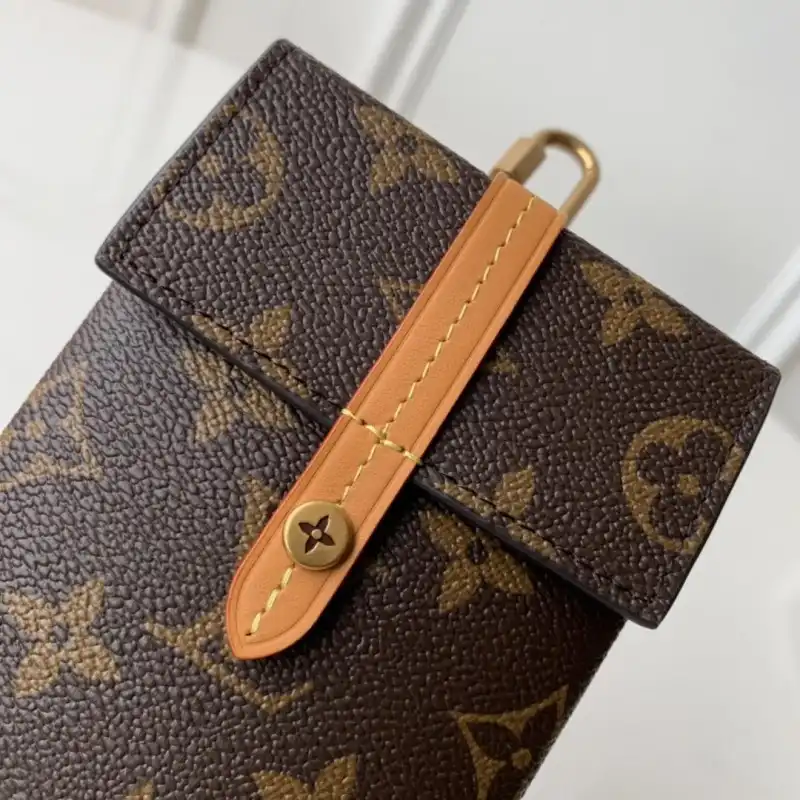 LV Bags 19B5790096