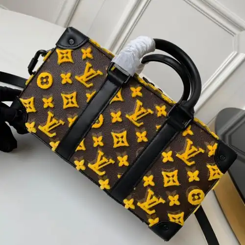 LV Bags 19B5790101