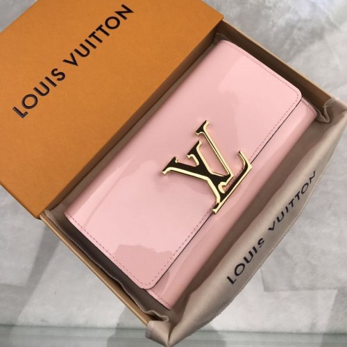 FASH LOUIS VUITTON Bags 19B57B0008