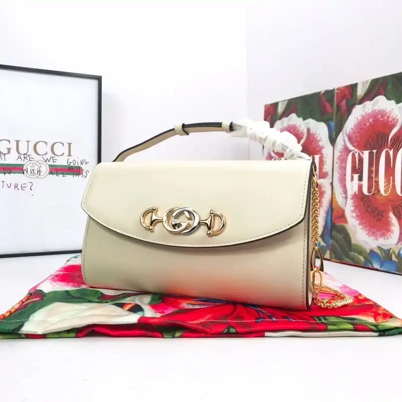 Gucci Bags 19B57B0025