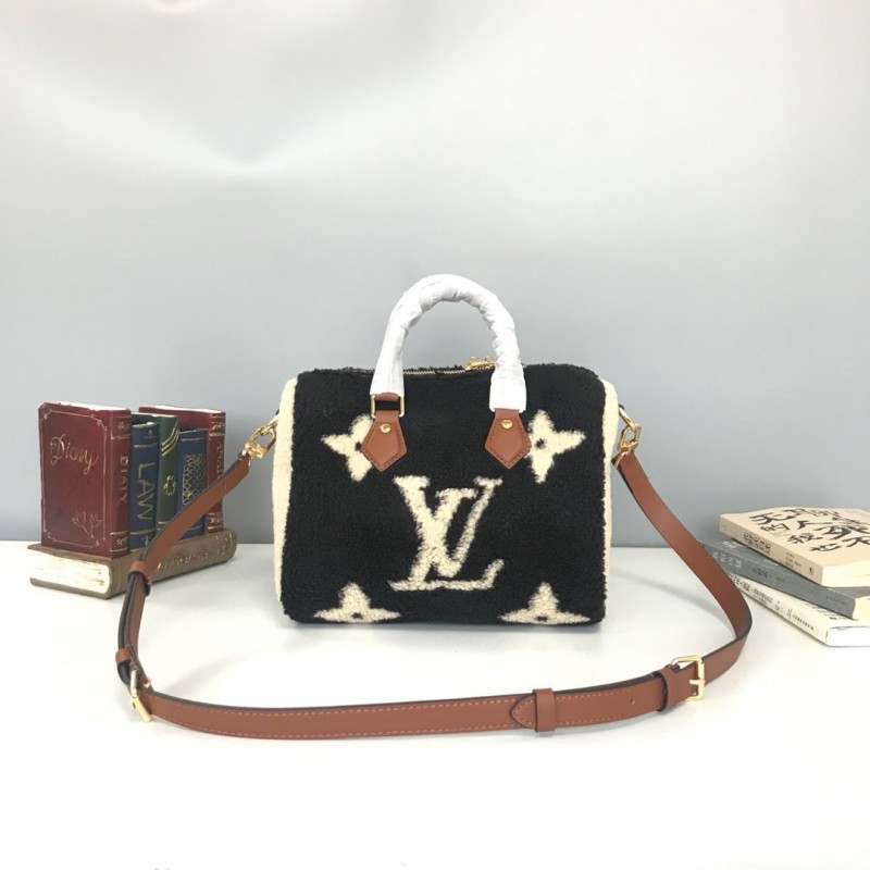 FASH LOUIS VUITTON Bags 19B57B0032