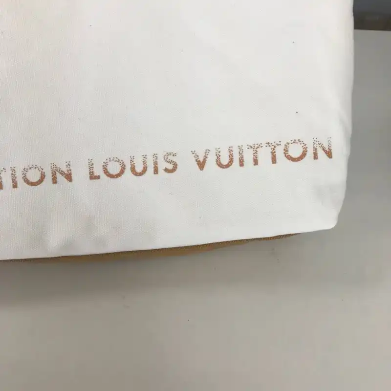 LV Bags 19B57B0034