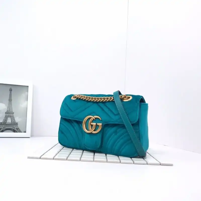 Cheap Gucci Bags 19B57G0006