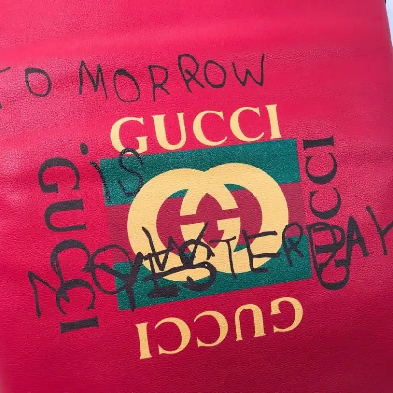 Cheap Gucci Bags 19B57G0023