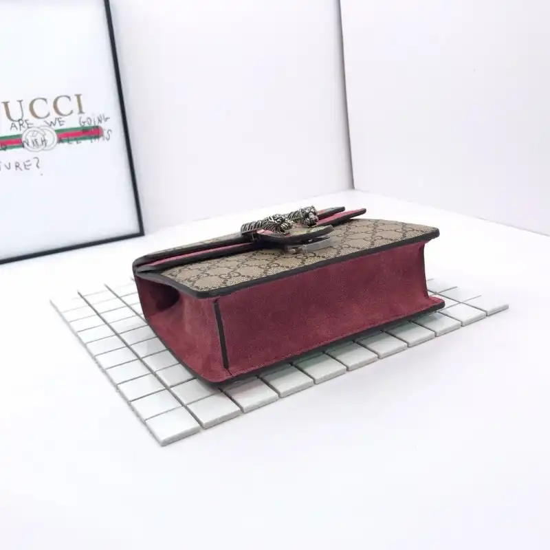 Cheap Gucci Bags 19B57G0039