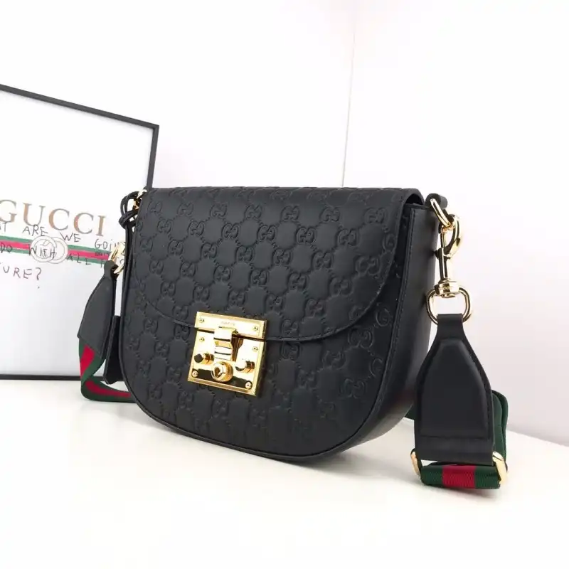 Cheap Gucci Bags 19B57G0049