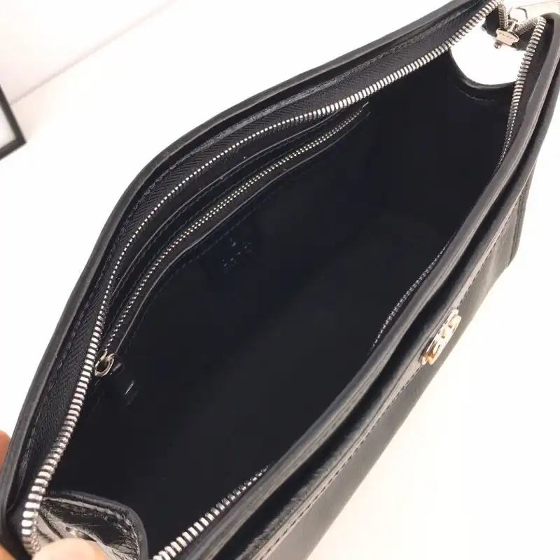 Cheap Gucci Bags 19B57G0078