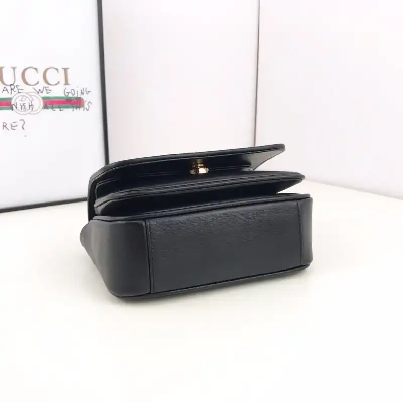 Cheap Gucci Bags 19B57G0098