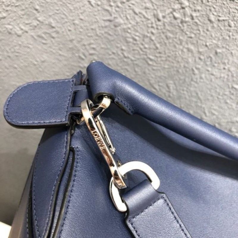 Loewe s Bag 19YAN0003