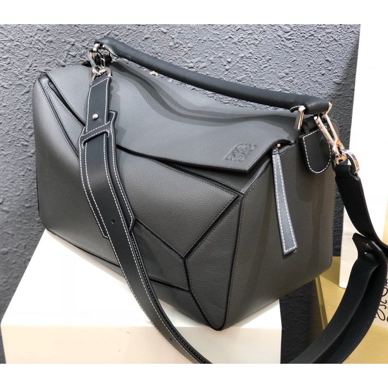 FASH Loewe s Bag 19YAN0004