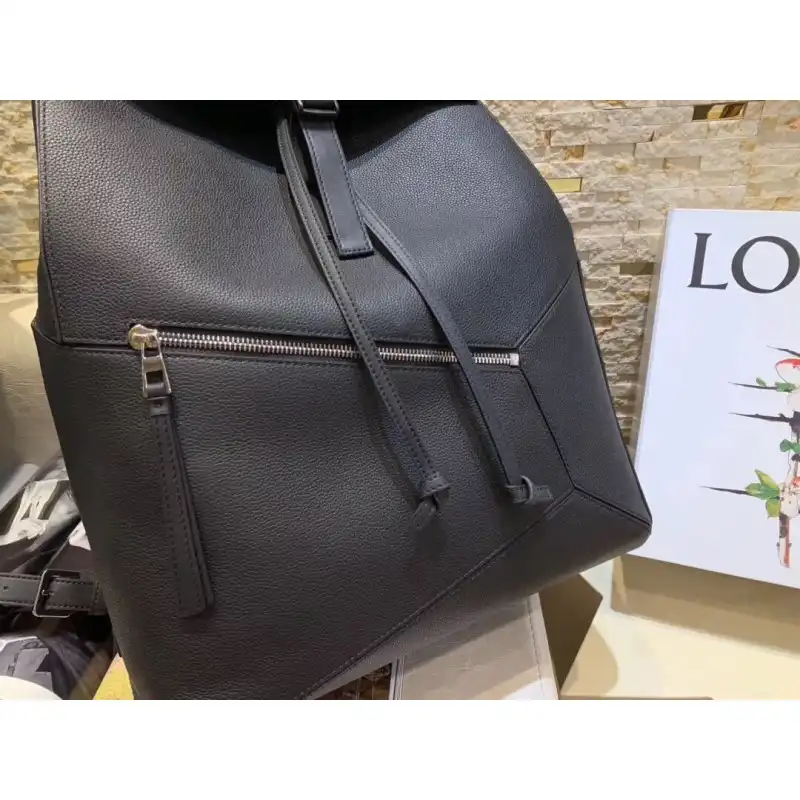 Loewe s Bag 19YAN0007