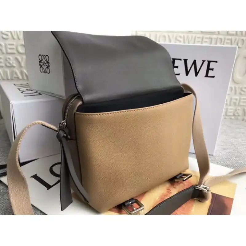 Loewe s Bag 19YAN0010