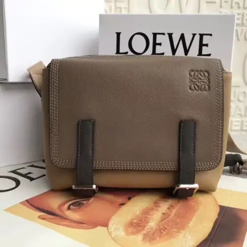 Loewe s Bag 19YAN0010