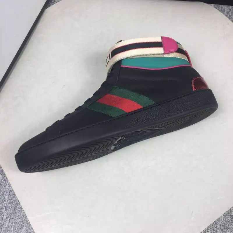 Cheap Gucci Shoes 19SH0004