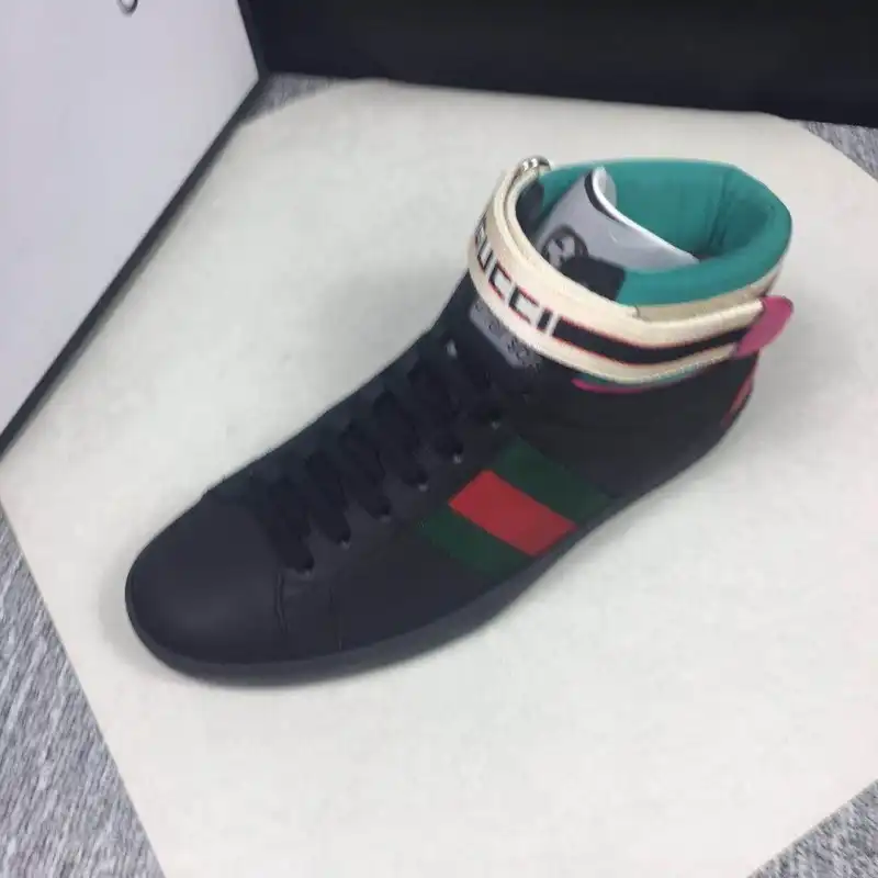 Cheap Gucci Shoes 19SH0004