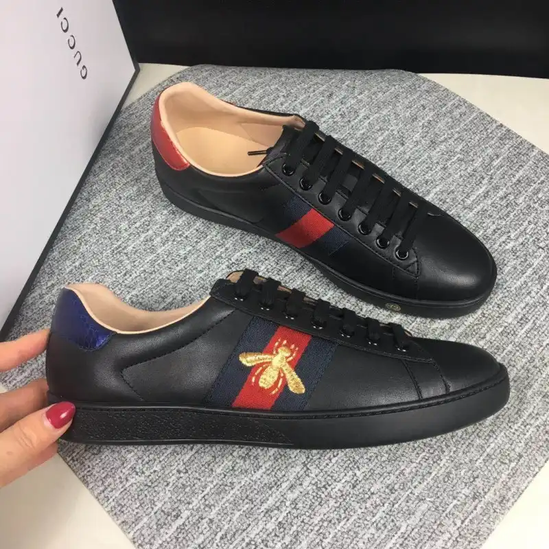 Cheap Gucci Shoes 19SH0016