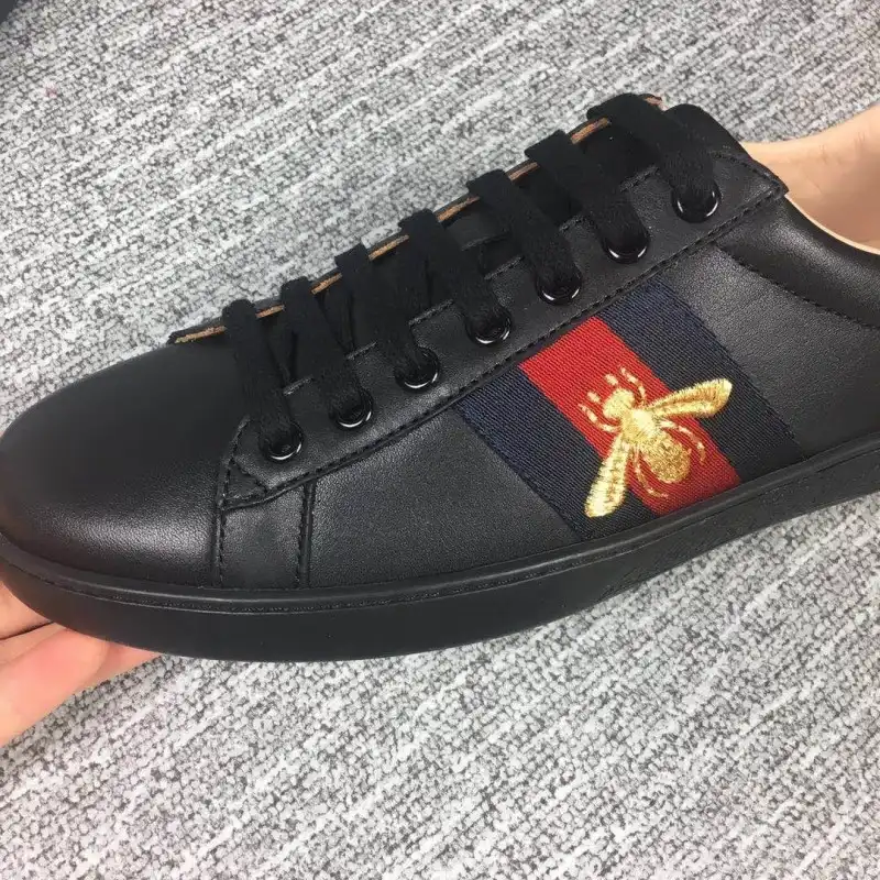 Cheap Gucci Shoes 19SH0016