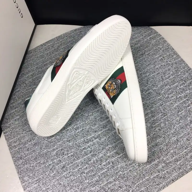 Cheap Gucci Shoes 19SH0024