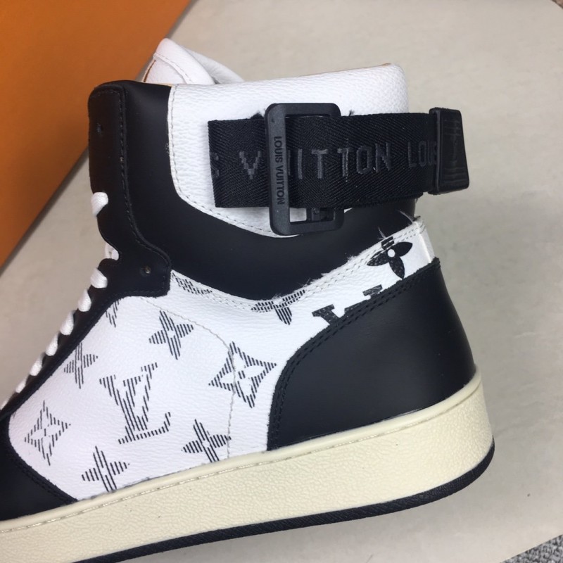 LV Shoes 19SH0030