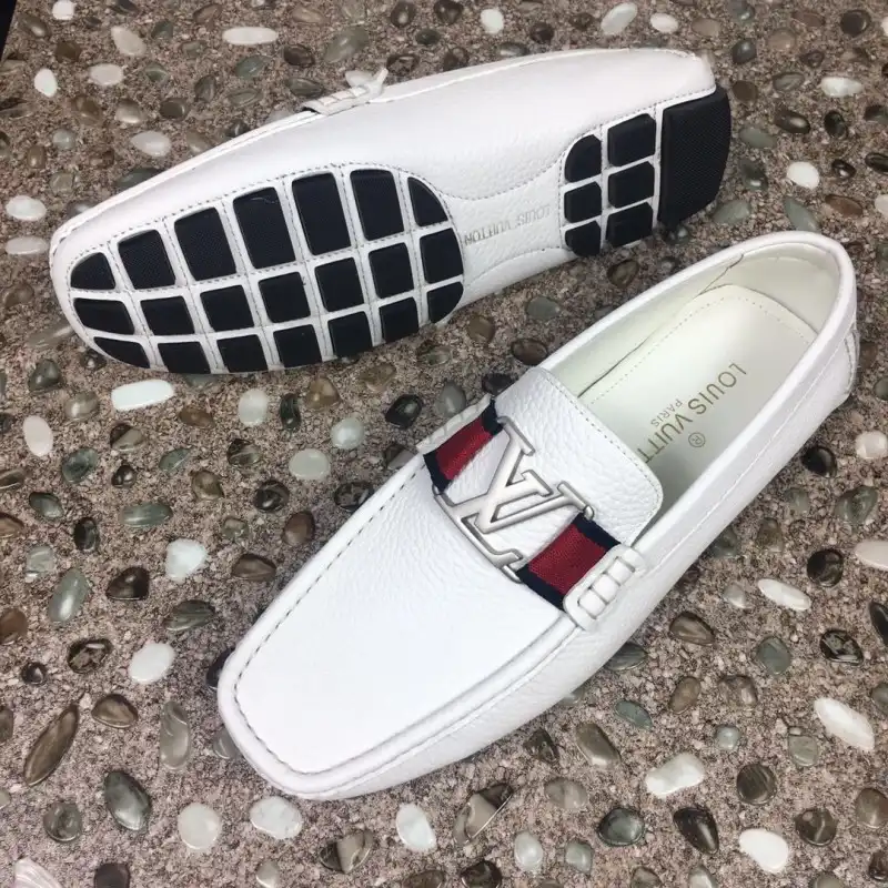 Fashionrepsfam ru LV Shoes 19SH0045