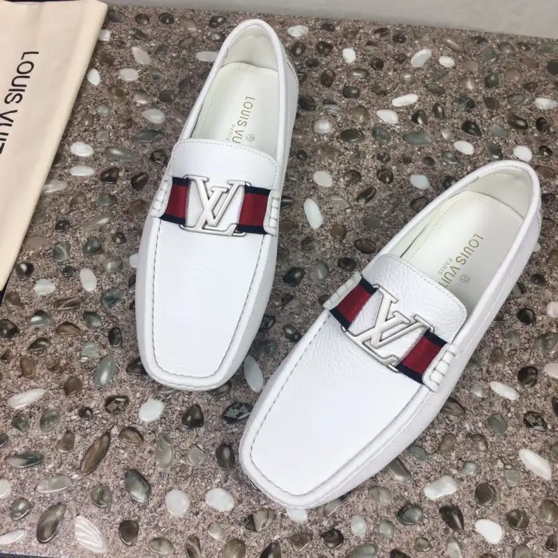 Fashionrepsfam ru LV Shoes 19SH0045