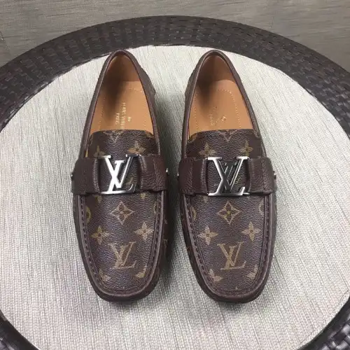 LV Shoes 19SH0051