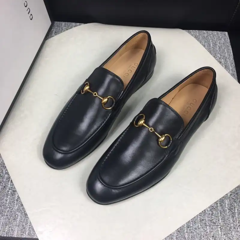 Cheap Gucci Shoes 19SH0113