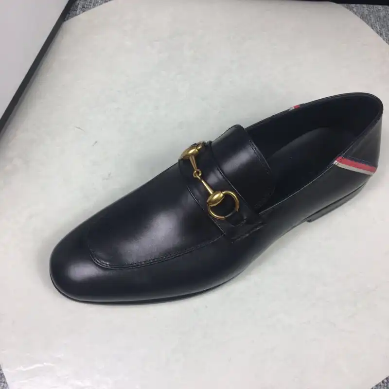 Cheap Gucci Shoes 19SH0115