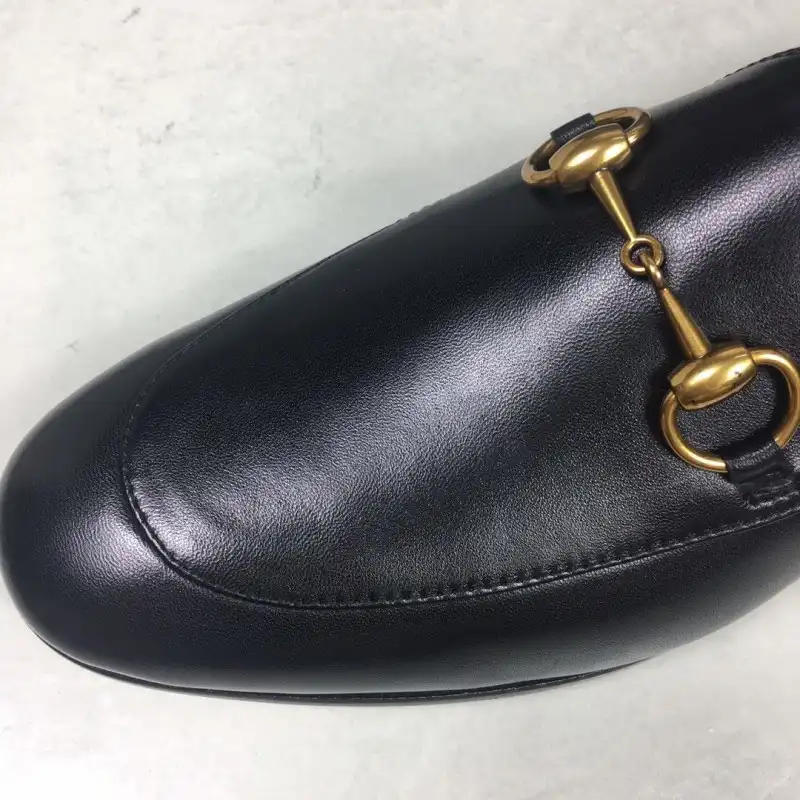 Cheap Gucci Shoes 19SH0116