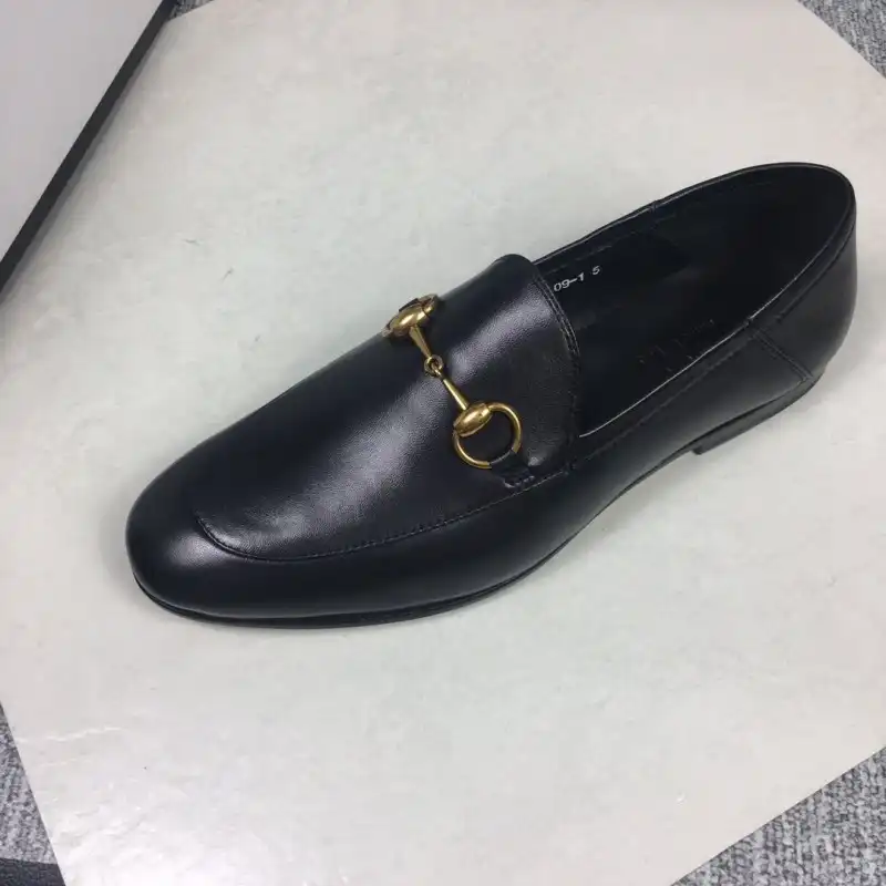 Cheap Gucci Shoes 19SH0116