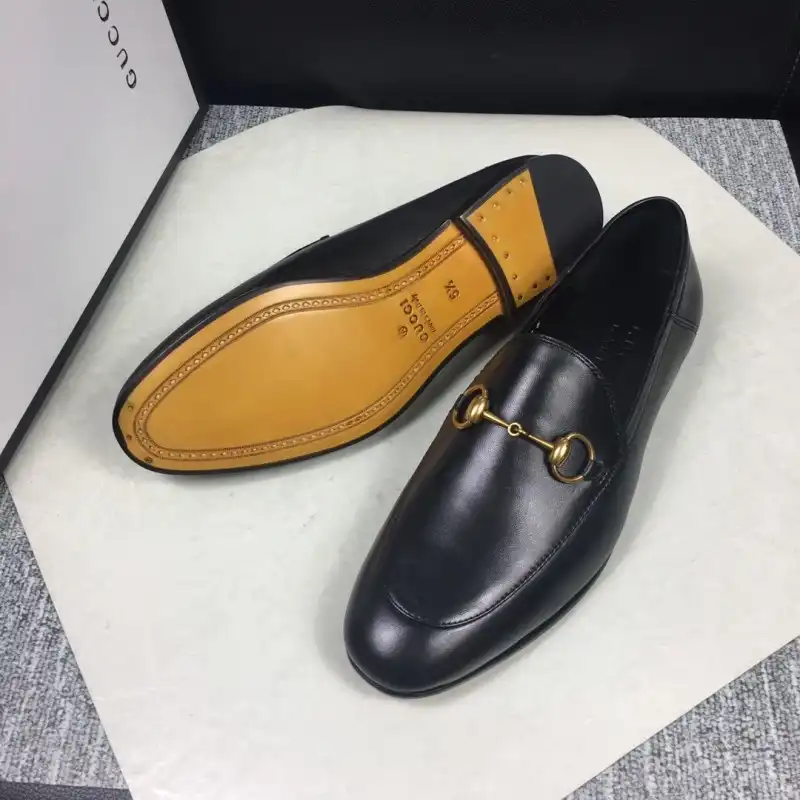 Cheap Gucci Shoes 19SH0116