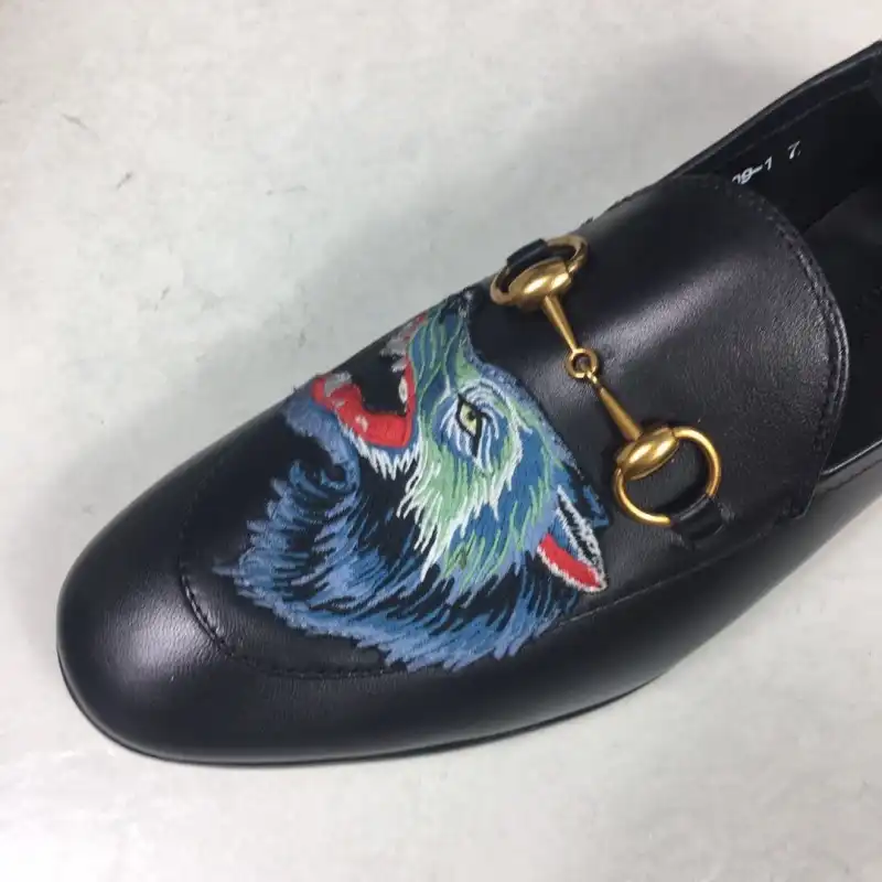 Cheap Gucci Shoes 19SH0119