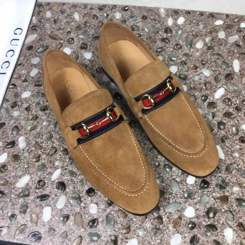 Cheap Gucci Shoes 19SH0123