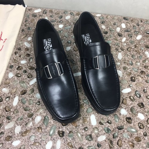 FASH SaLOUIS VUITTONatore Ferragamo Shoes 19SH0132